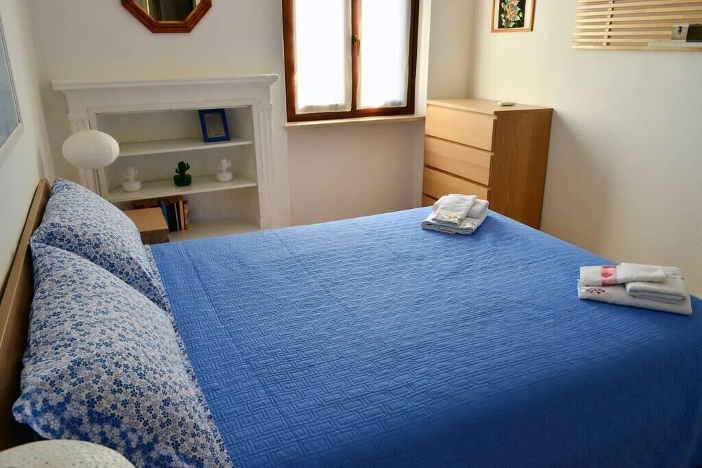 Photo of Bedroom in Verona City Centre