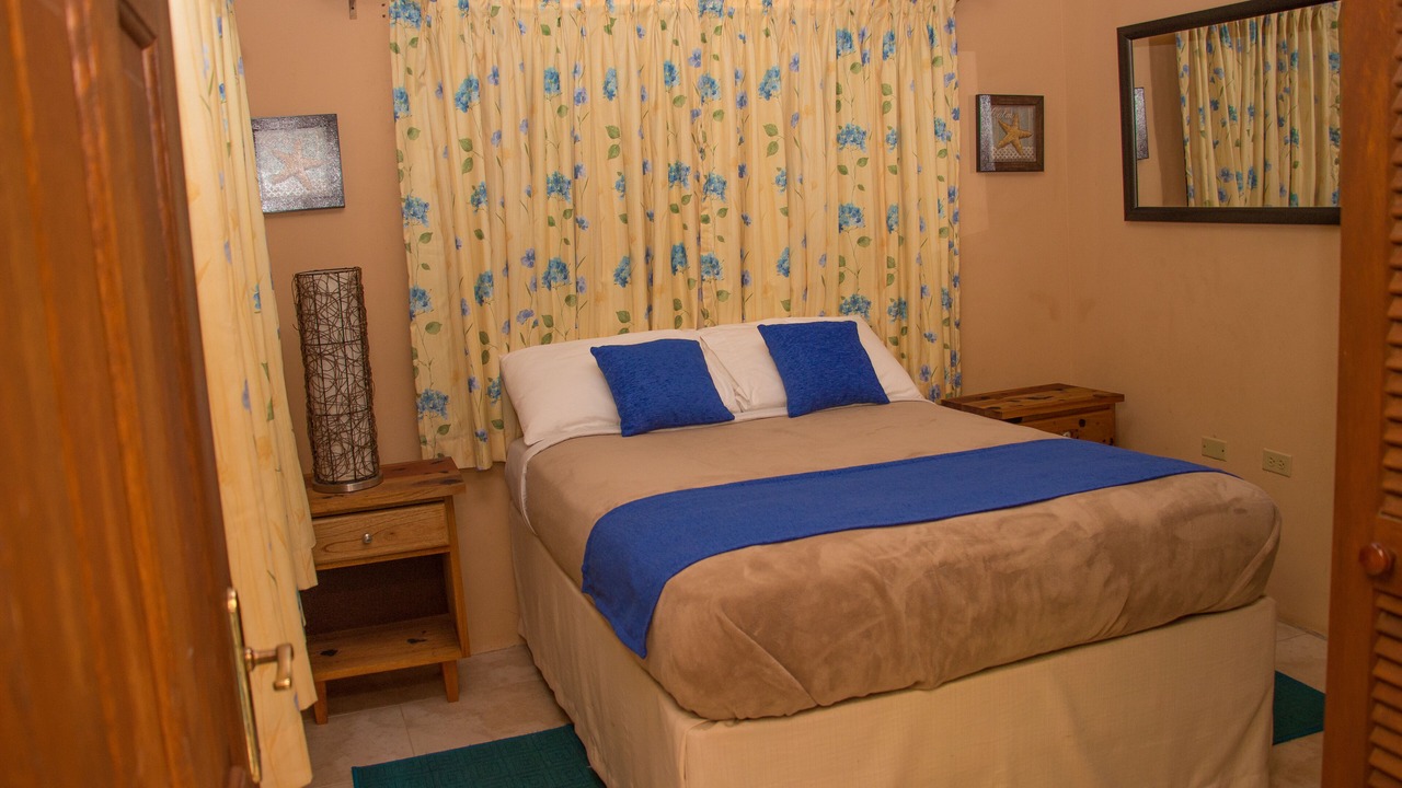 Photo of Bedroom in Black River