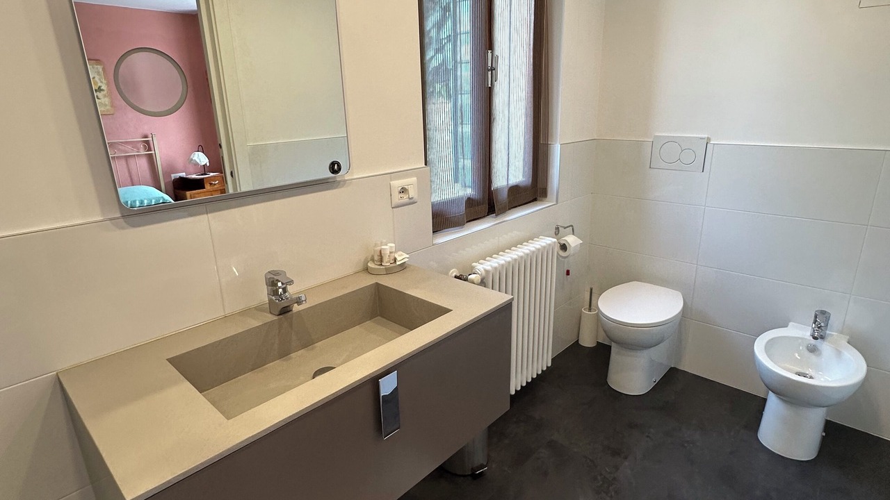 Photo of Bathroom in Codogne