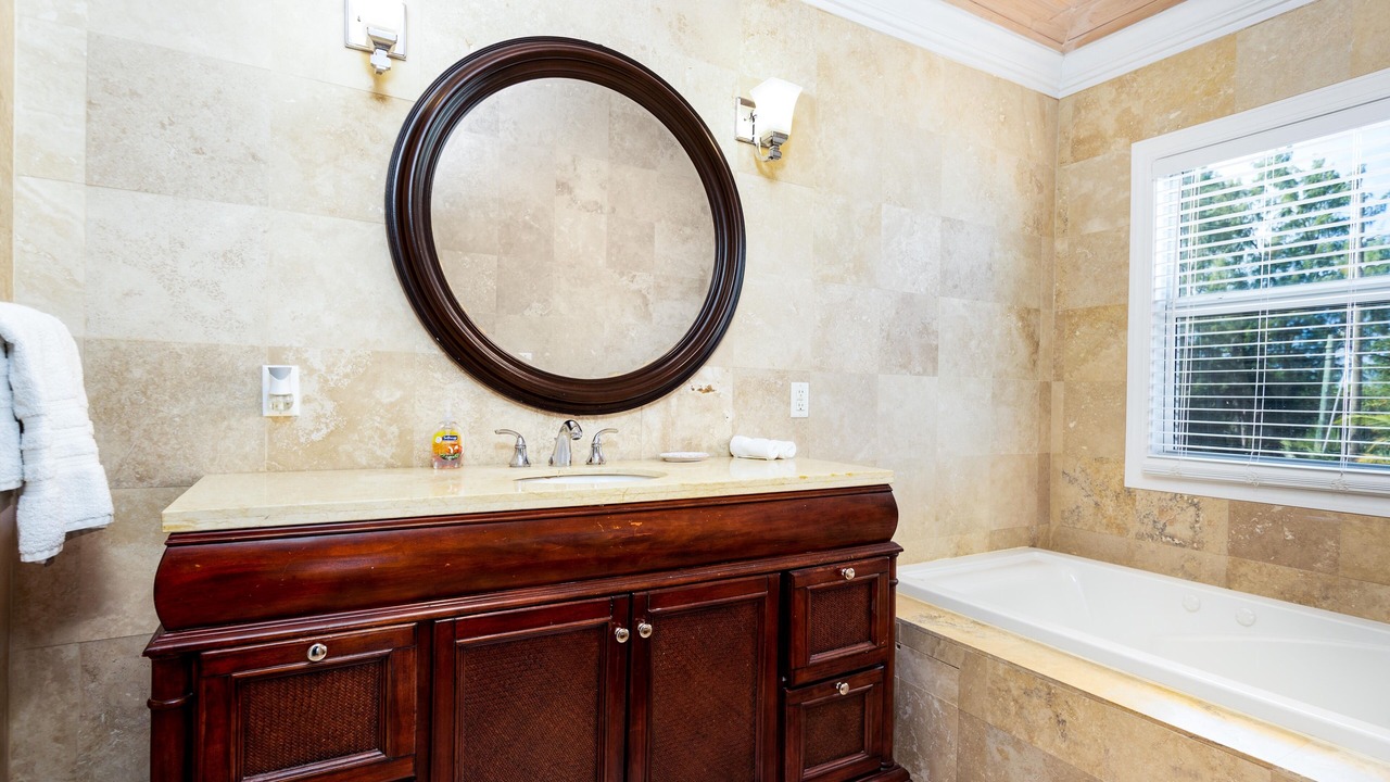 Photo of Bathroom in Great Exuma