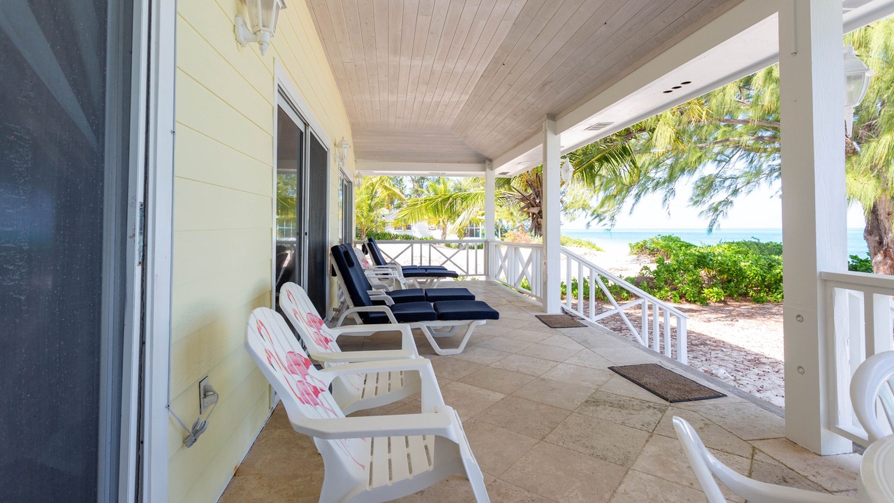 Photo of Patio Balcony in Great Exuma