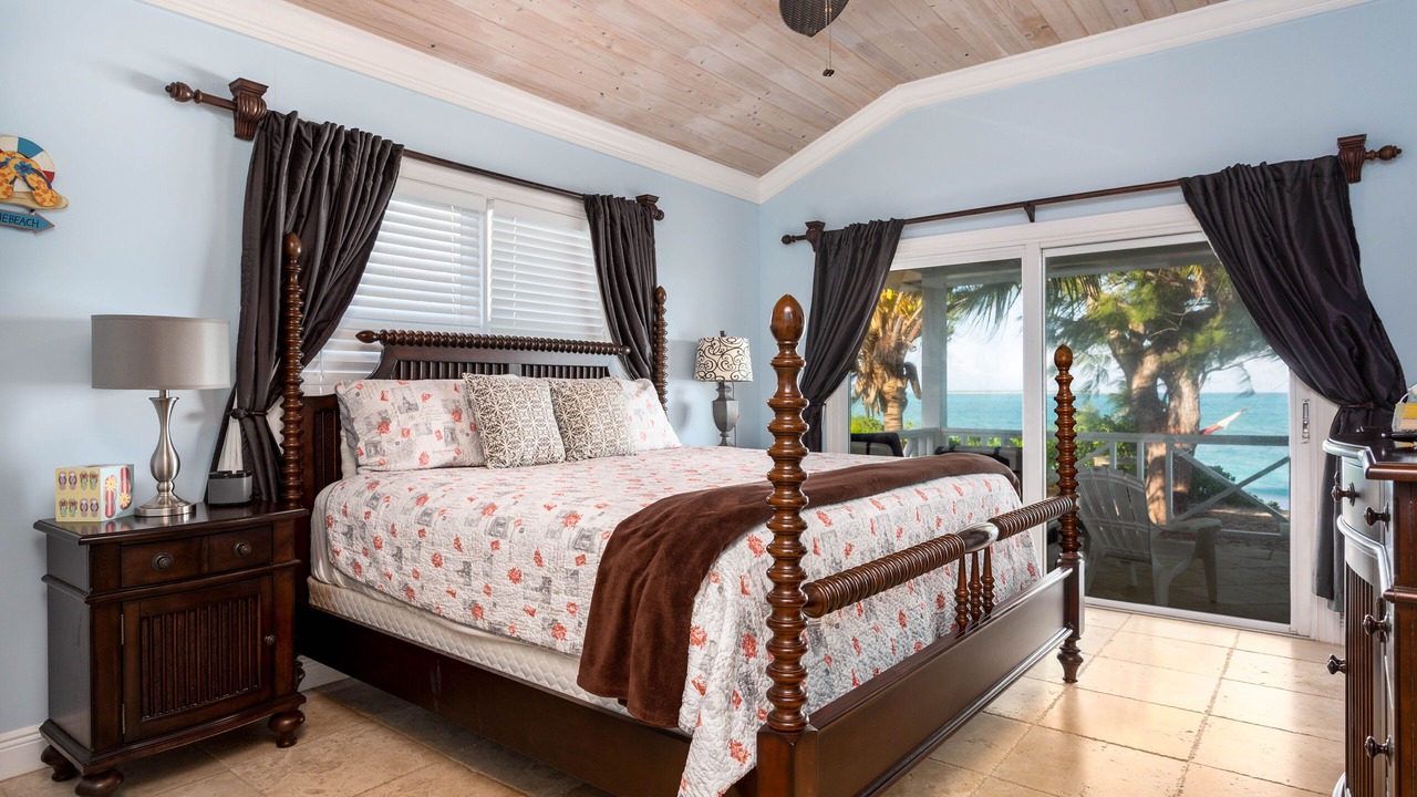 Photo of Bedroom in Great Exuma