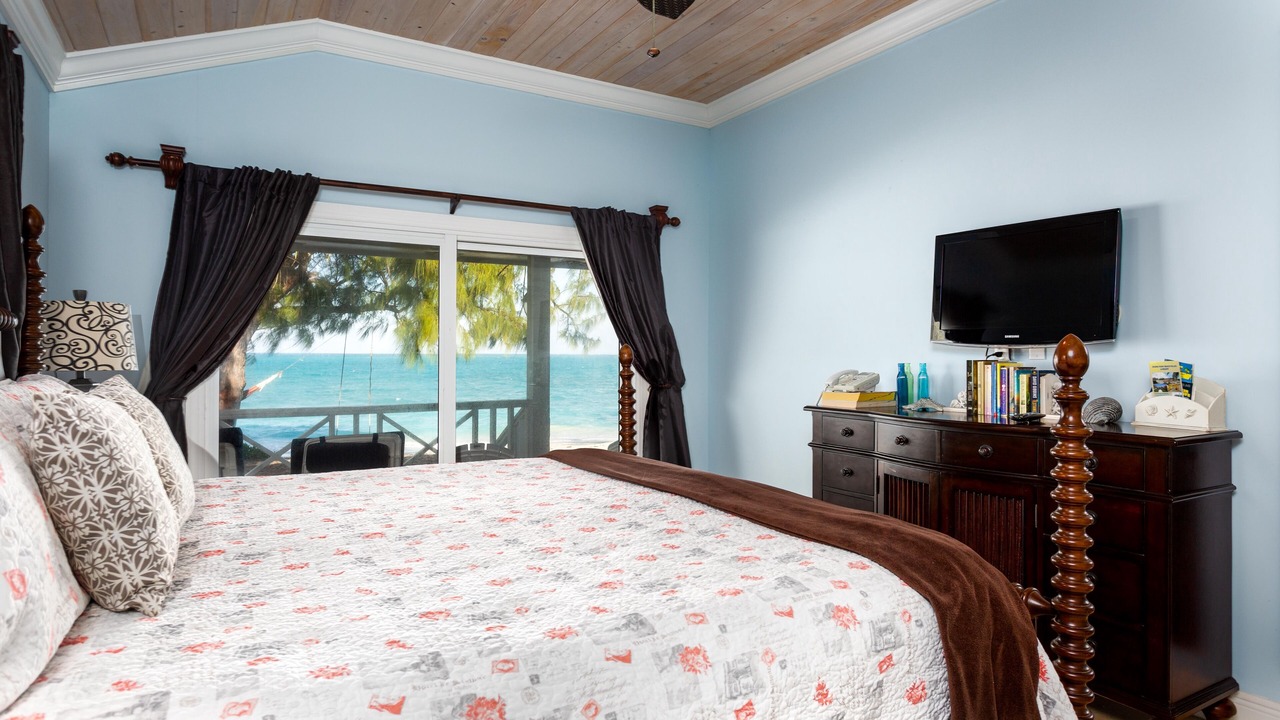 Photo of Bedroom in Great Exuma