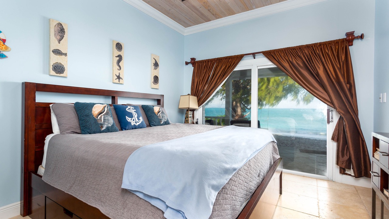 Photo of Bedroom in Great Exuma