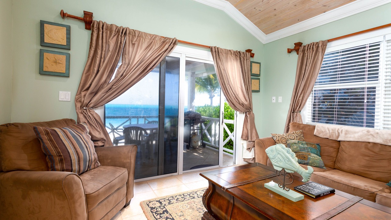 Photo of Livingroom in Great Exuma