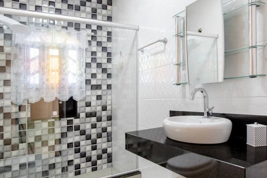 Photo of Bathroom in Unamar
