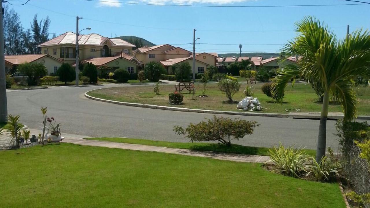 Photo of Outdoor in Caribbean Estates