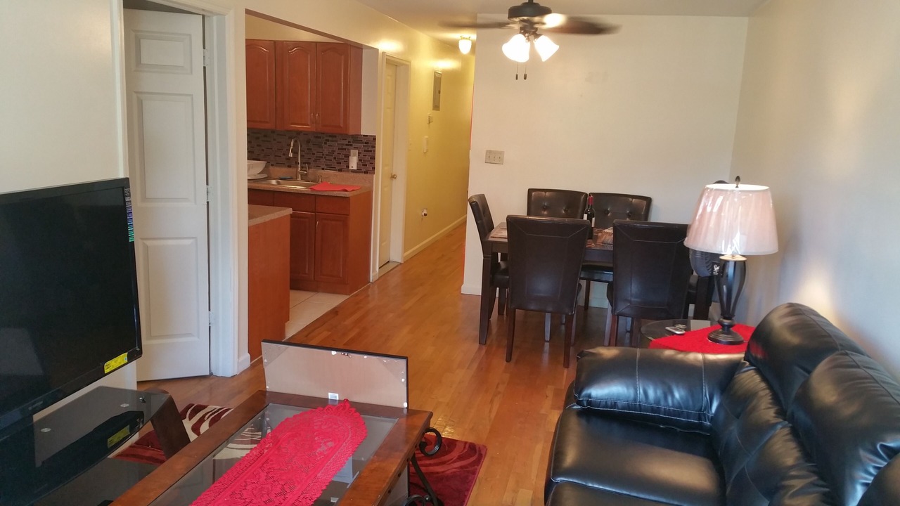 Photo of Livingroom in Bedford-Stuyvesant