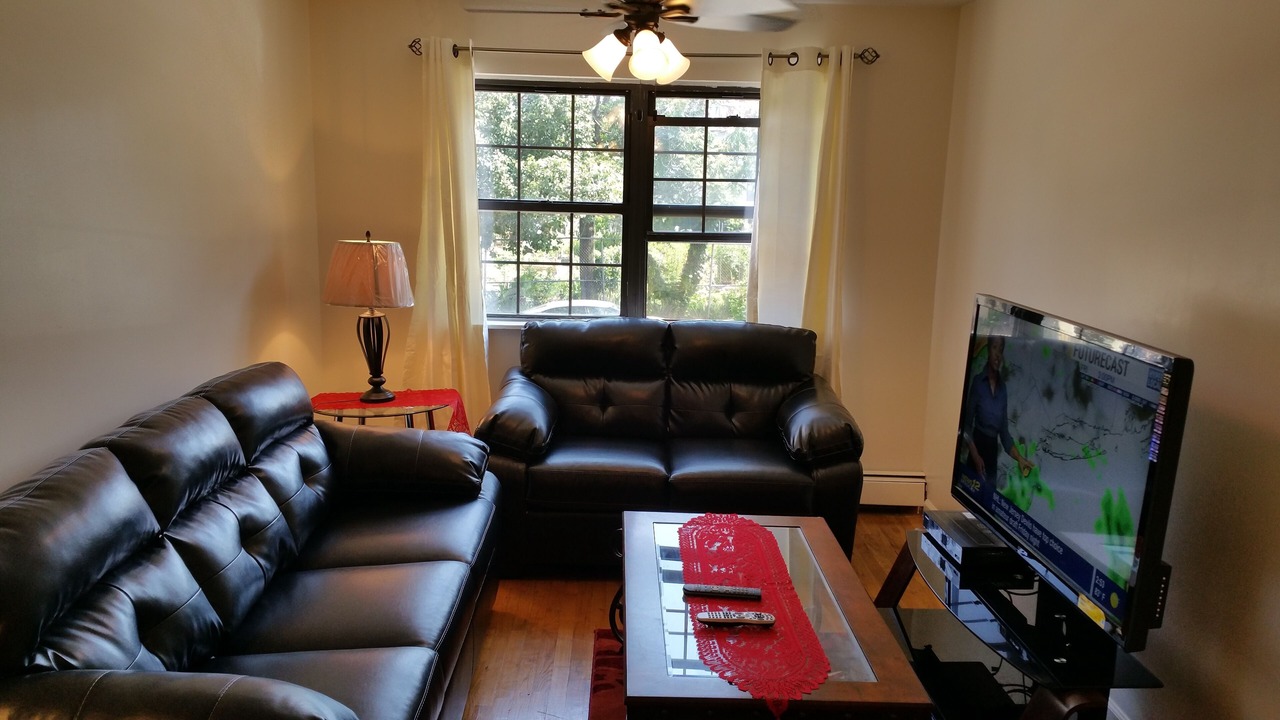 Photo of Livingroom in Bedford-Stuyvesant