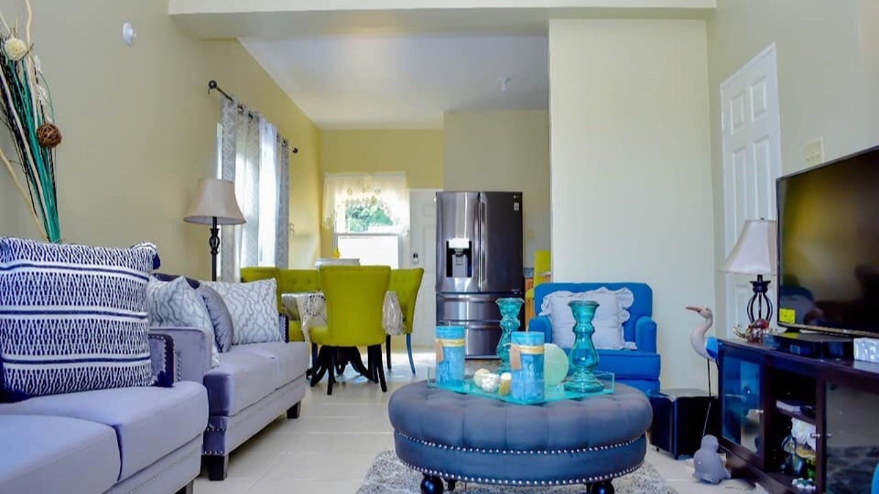 Photo of Livingroom in Runaway Bay
