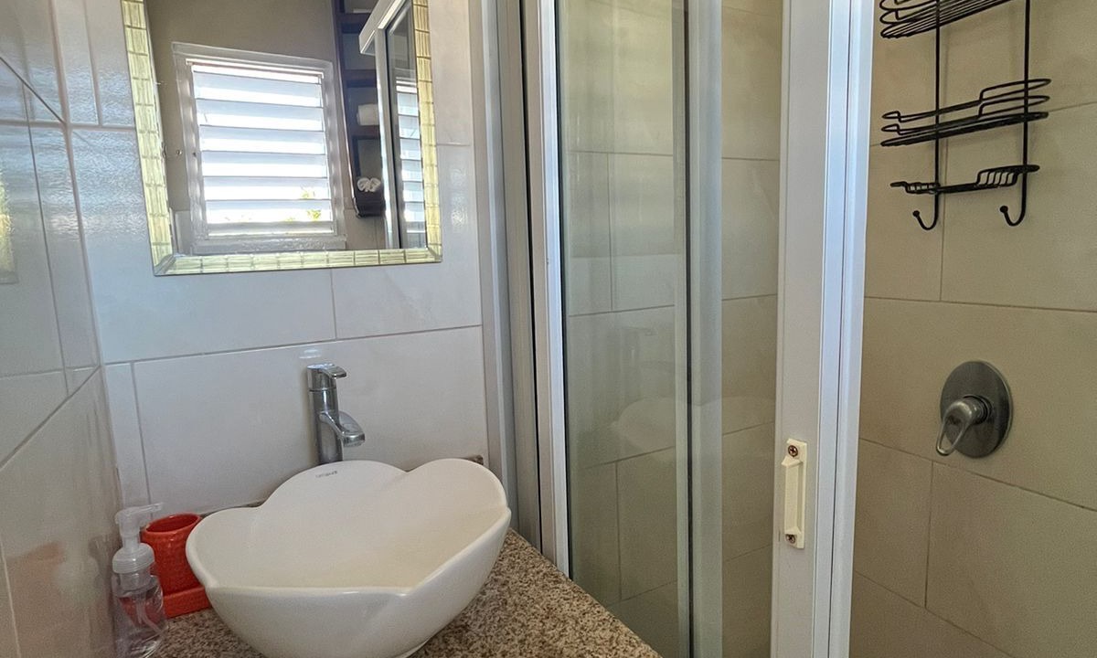 Photo of Bathroom in Orange Bay