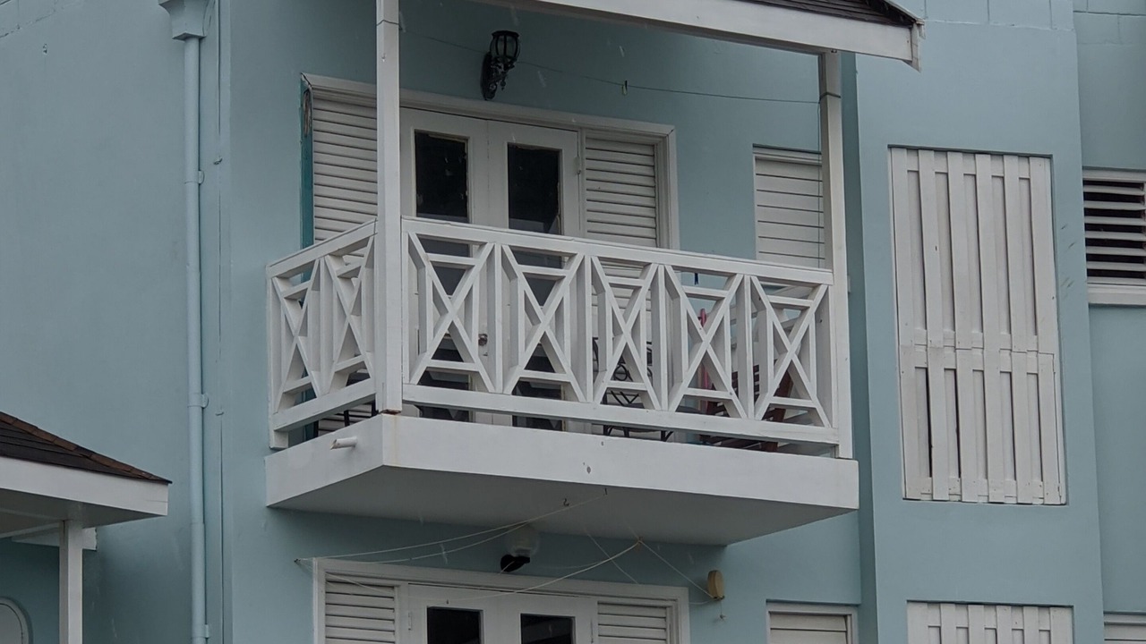 Photo of Patio Balcony in Orange Bay
