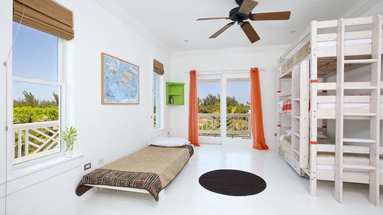 Photo of Bedroom in North Palmetto Point