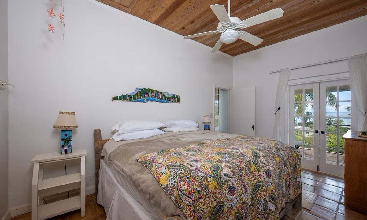Photo of Bedroom in Governor's Harbour