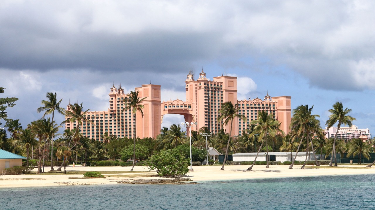 Photo of Others in Paradise Island