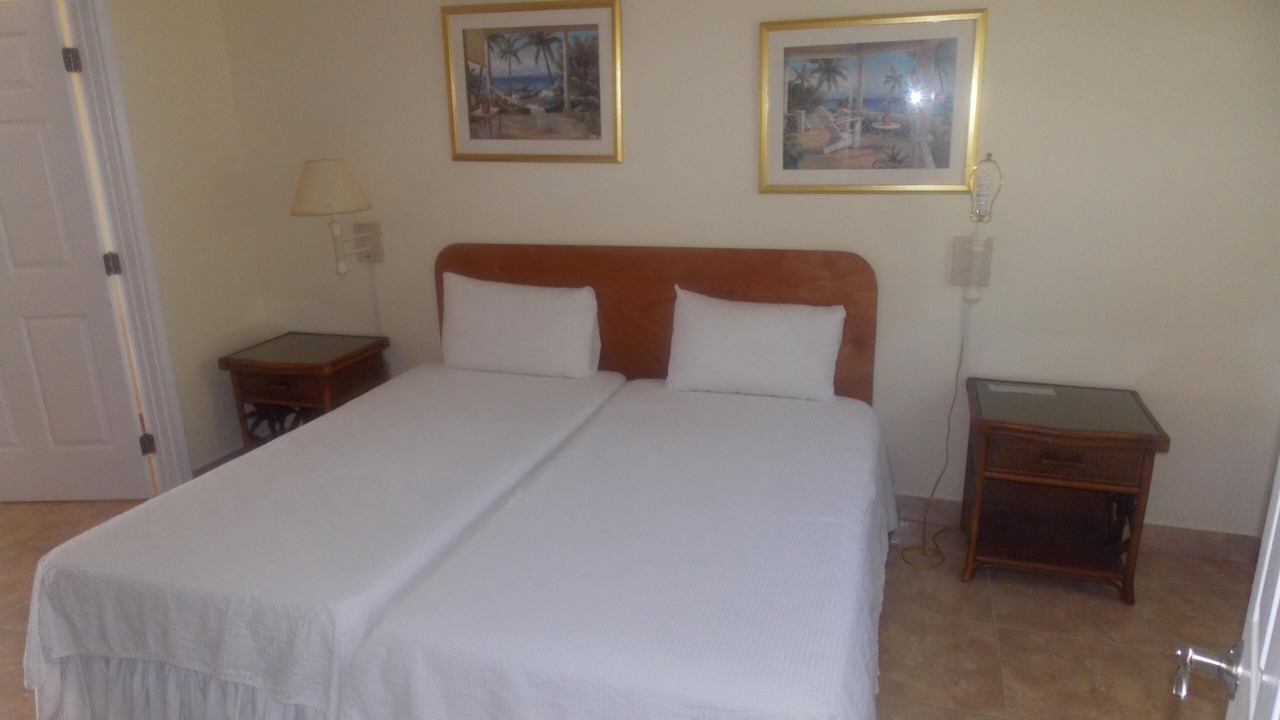 Photo of Bedroom in Rokers Point
