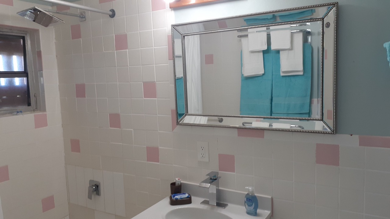 Photo of Bathroom in Governor's Harbour