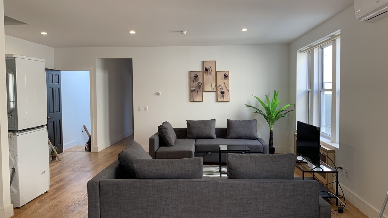 Photo of Livingroom in Crown Heights