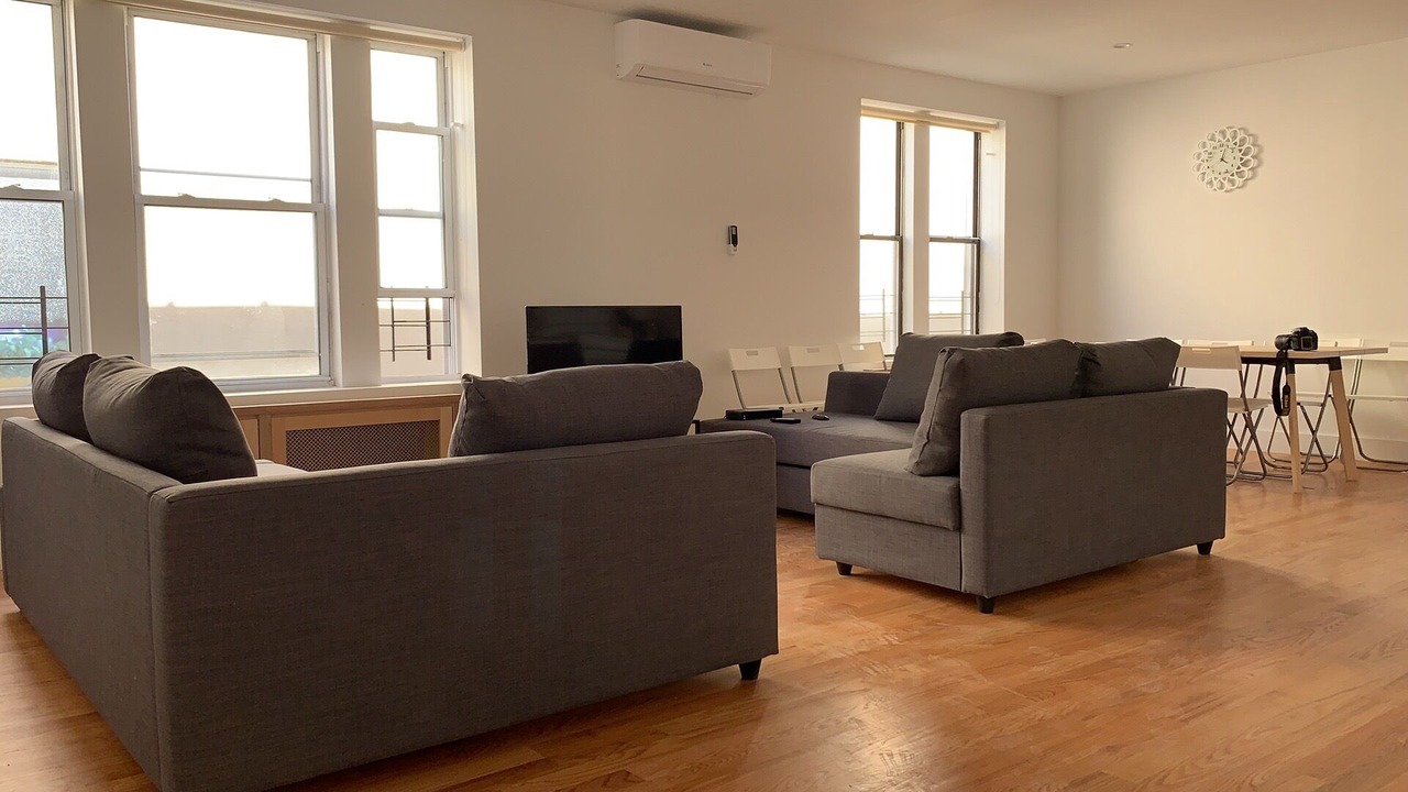 Photo of Livingroom in Crown Heights
