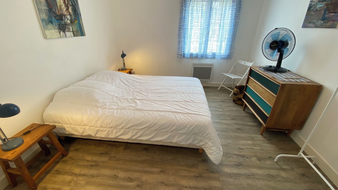 Photo of Bedroom in Chaillot