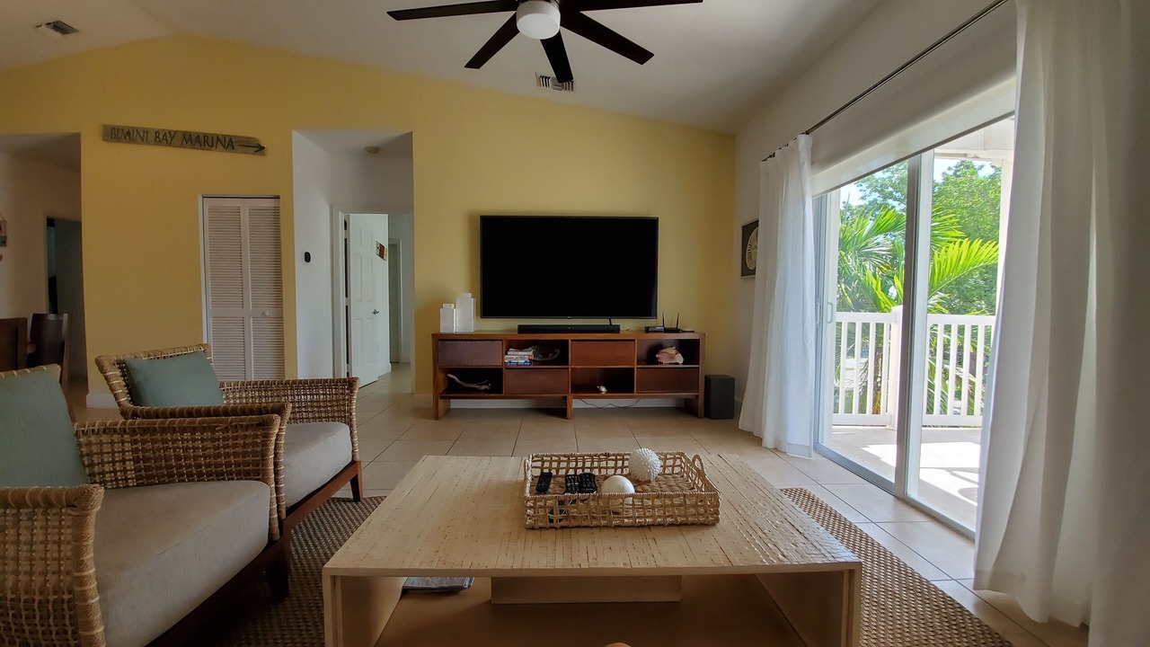 Photo of Livingroom in Alice Town