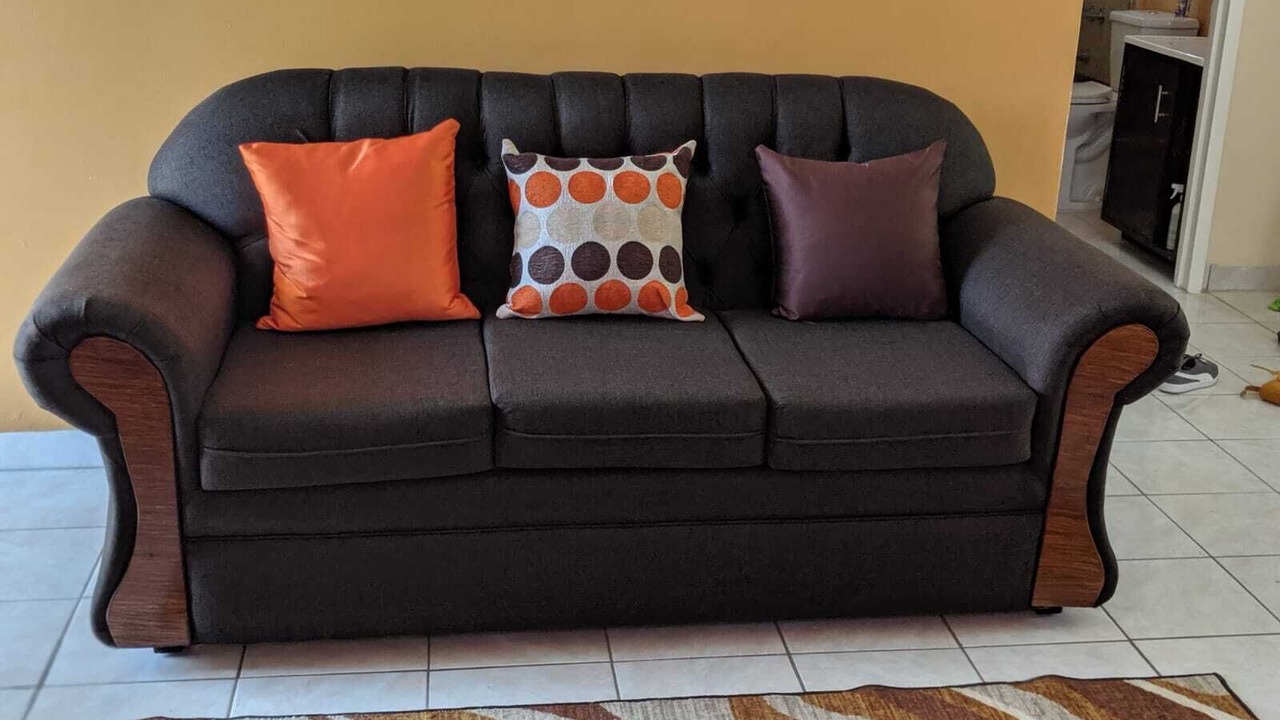 Photo of Livingroom in Spanish Town