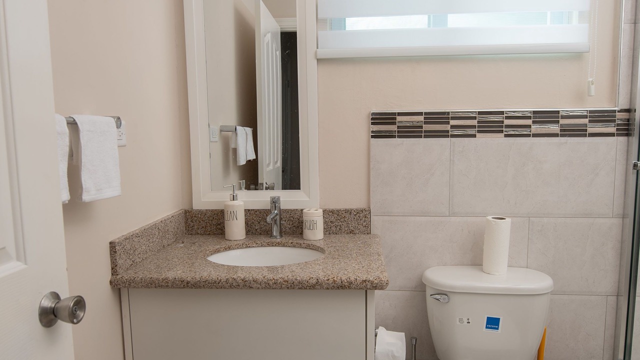 Photo of Bathroom in Eastwood Park