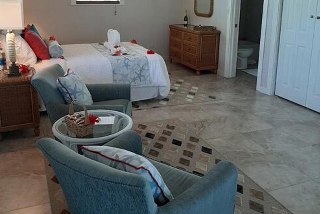 Photo of Bedroom in Rolleville