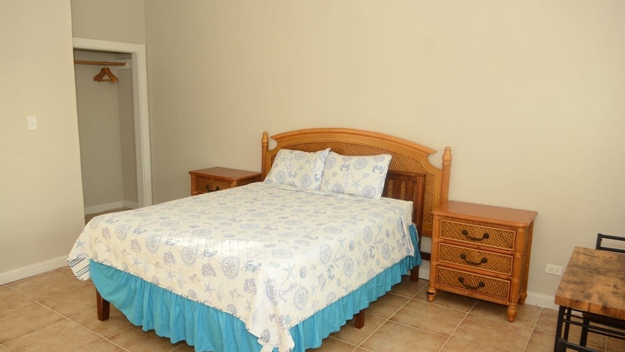 Photo of Bedroom in Rolleville