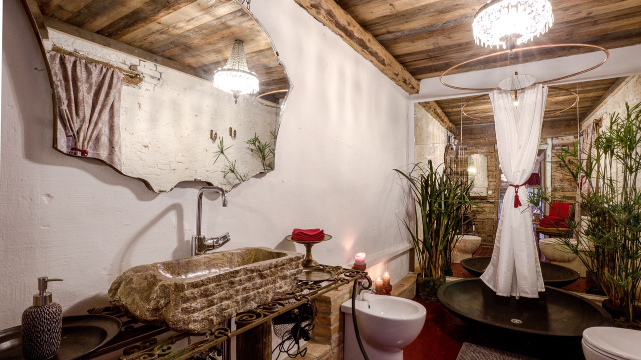 Photo of Bathroom in Mirano