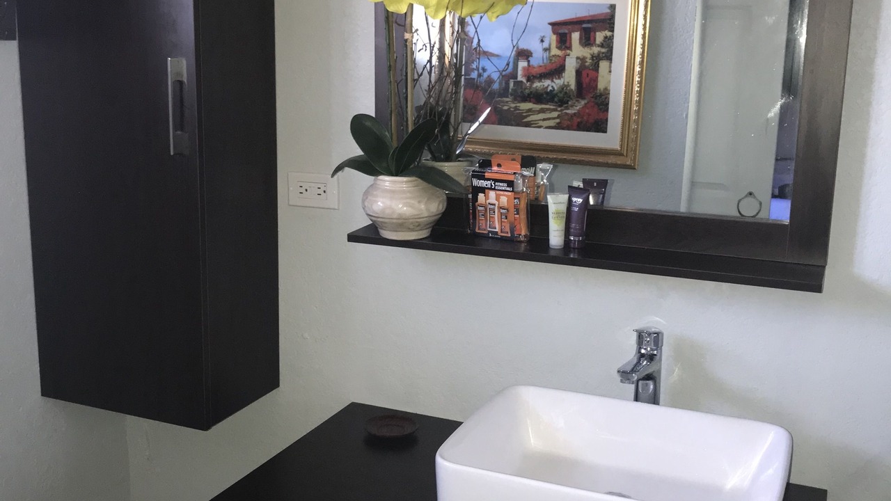 Photo of Bathroom in Camperdown