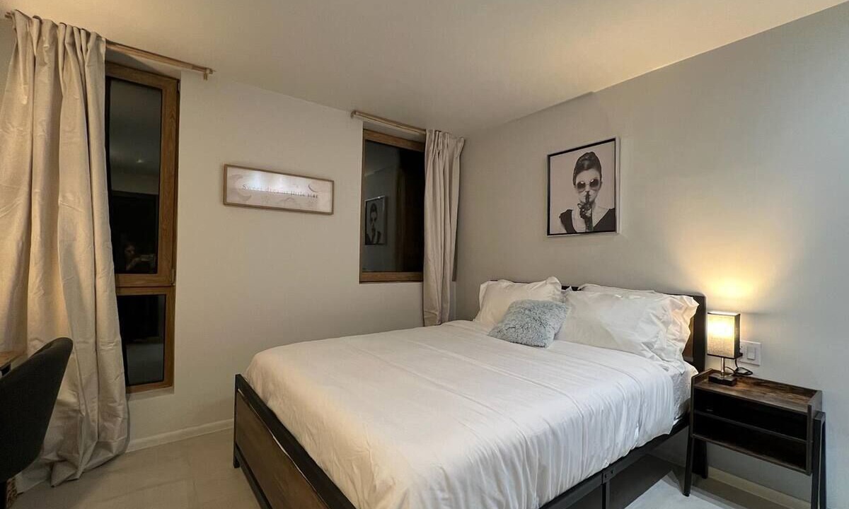 Photo of Bedroom in Gowanus