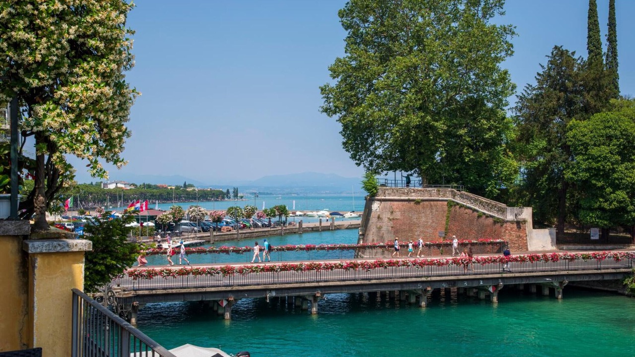 Photo of Others in Peschiera del Garda City Centre