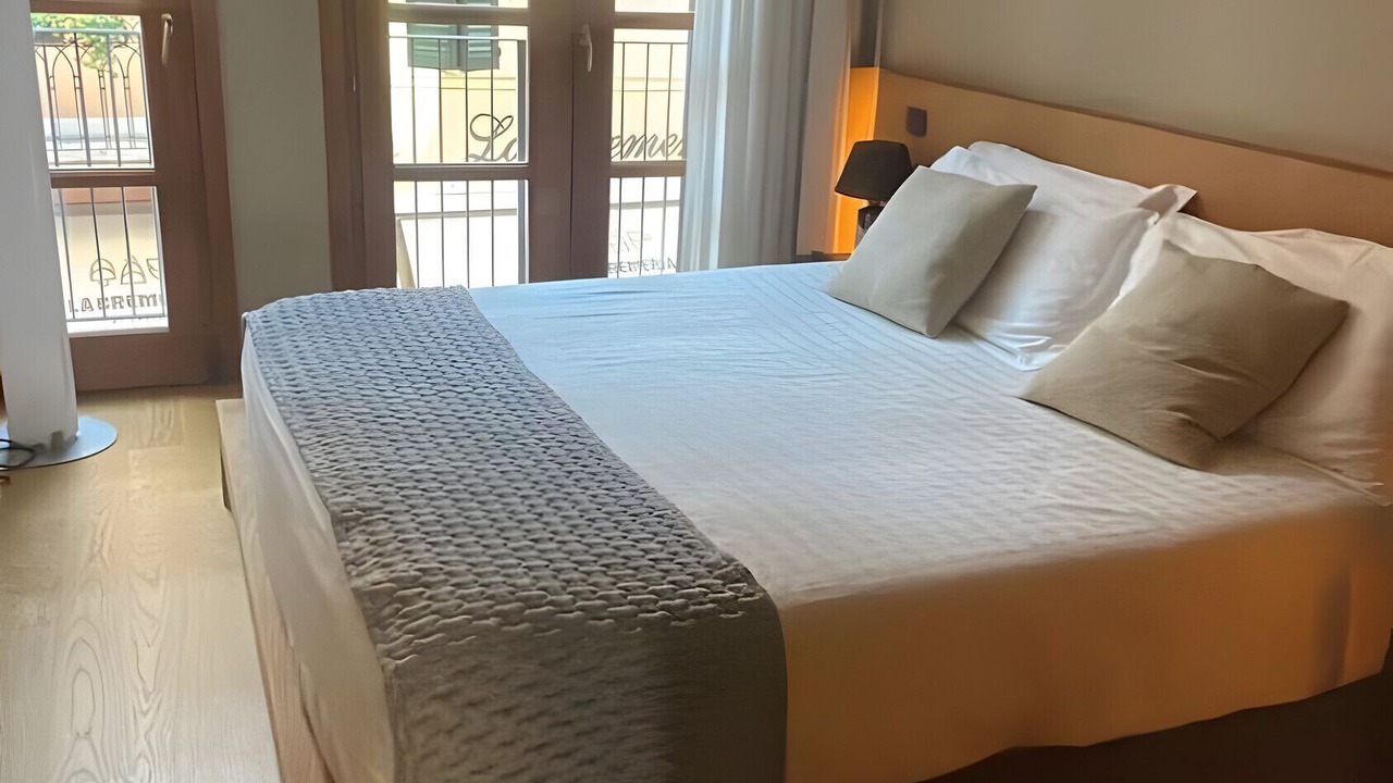 Photo of Bedroom in Peschiera del Garda City Centre