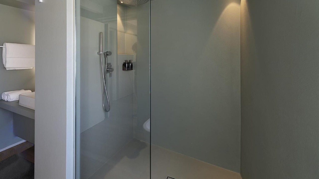 Photo of Bathroom in Peschiera del Garda City Centre