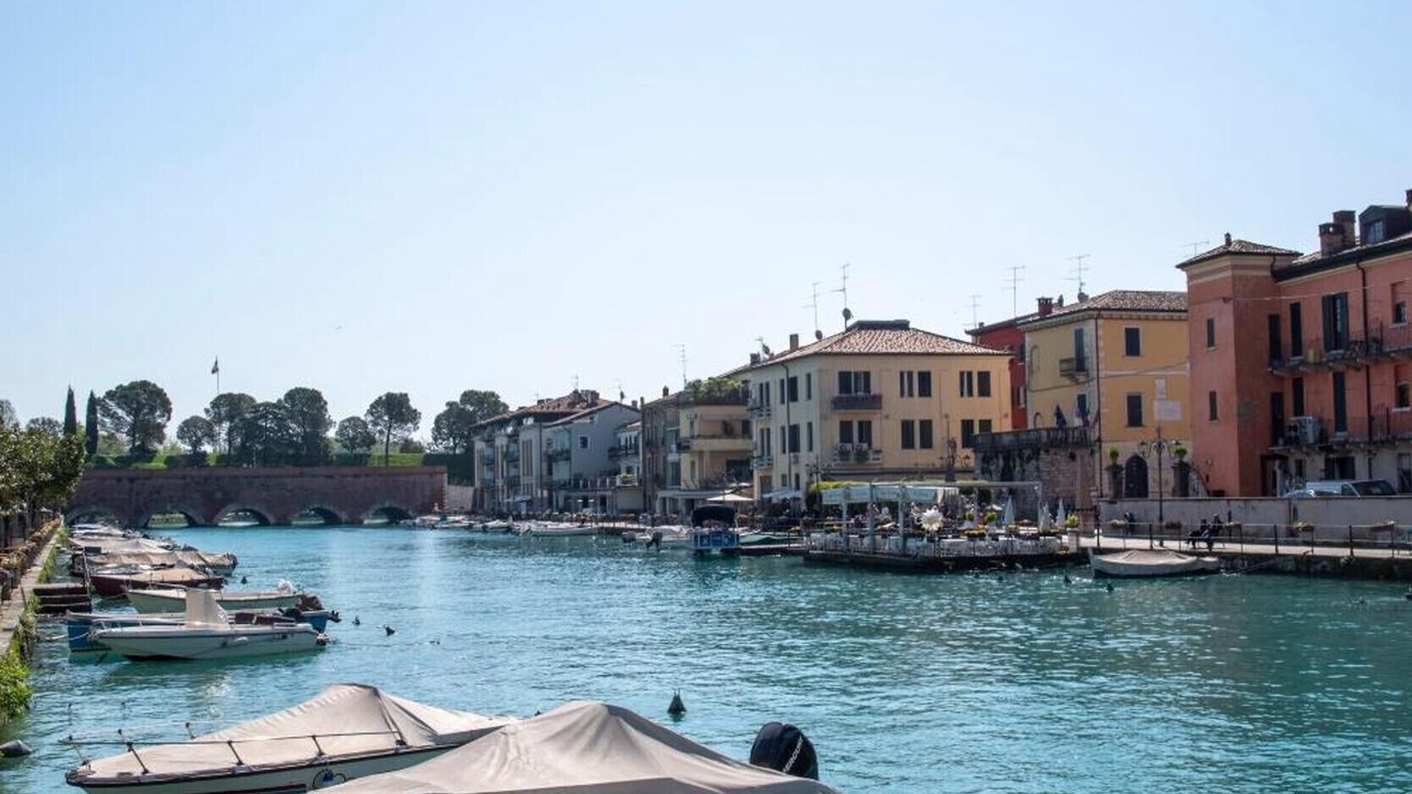 Photo of Others in Peschiera del Garda City Centre