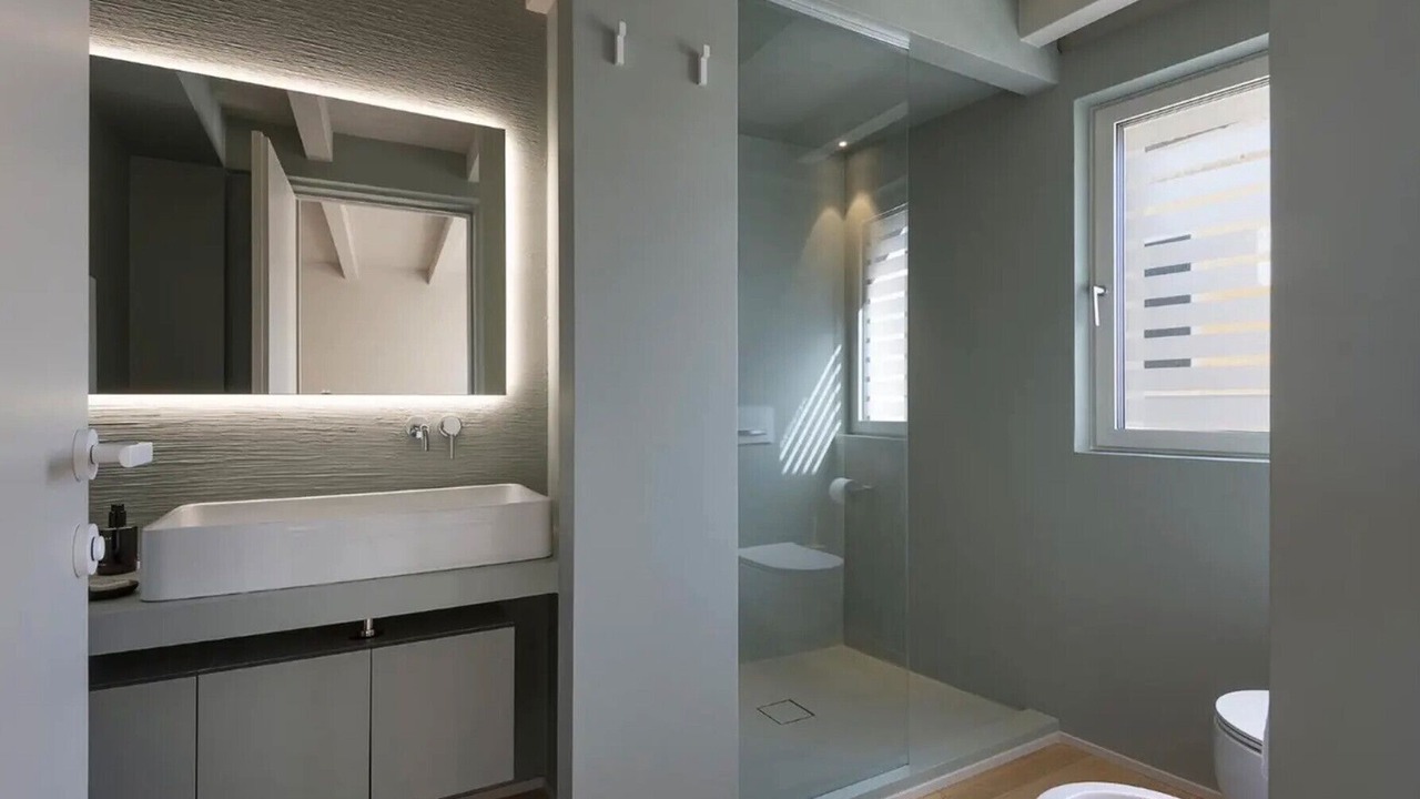 Photo of Bathroom in Peschiera del Garda City Centre