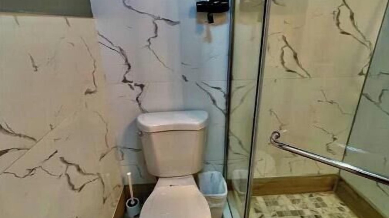Photo of Bathroom in Brighton Beach