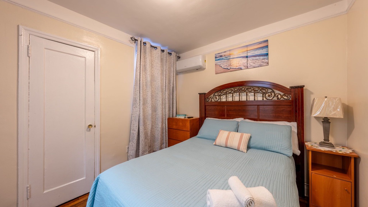 Photo of Bedroom in East Flatbush