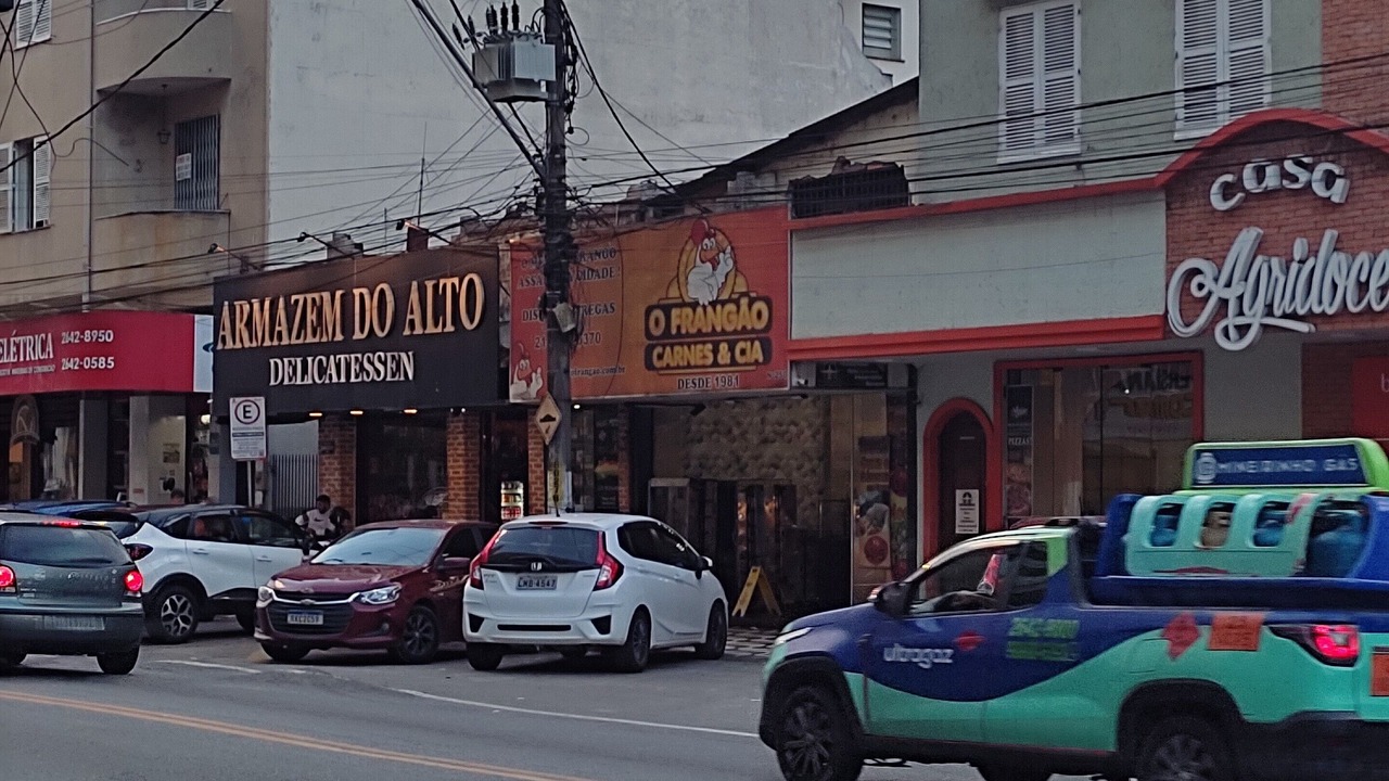 Photo of Others in Alto