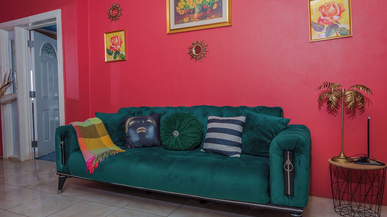 Photo of Livingroom in Caribbean Estates