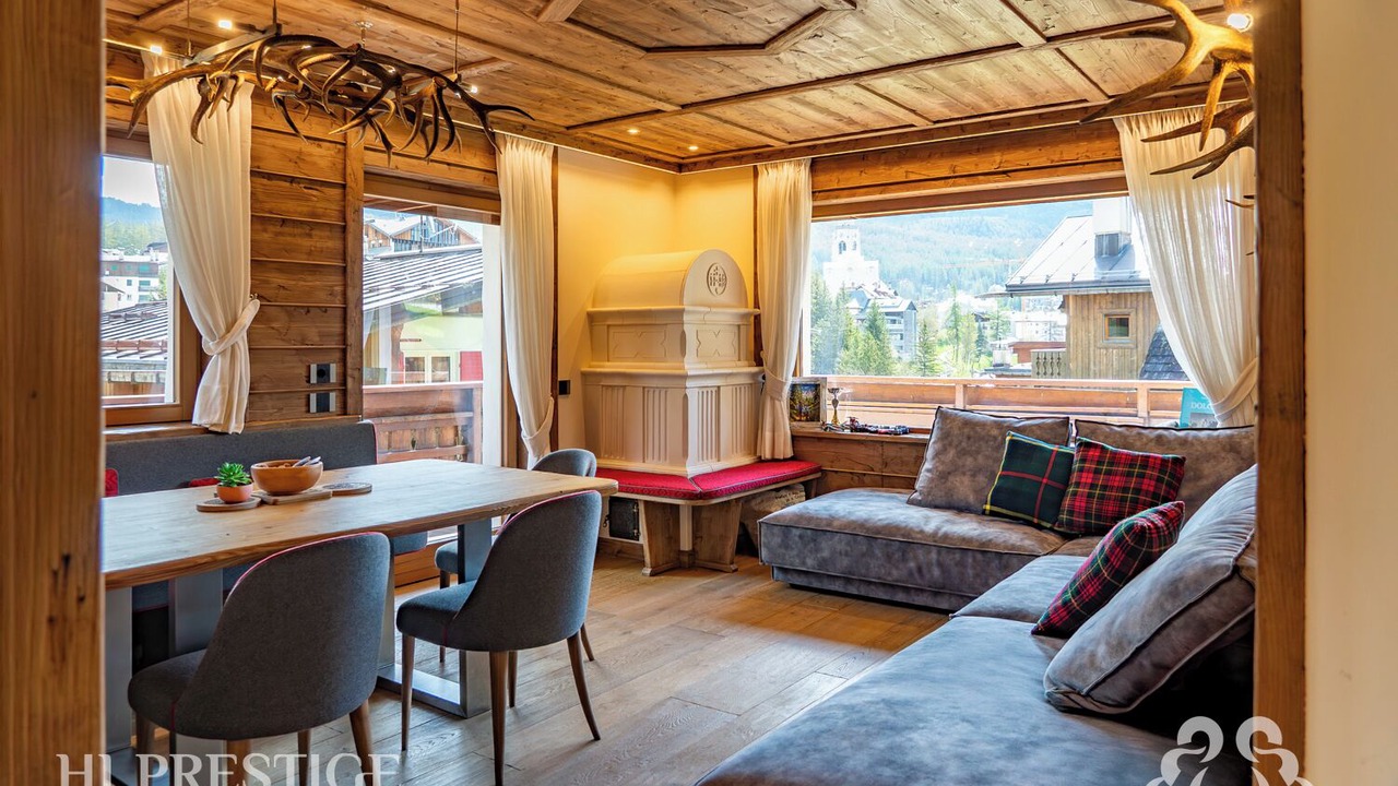 Photo of Livingroom in Cortina d'Ampezzo Historic Centre