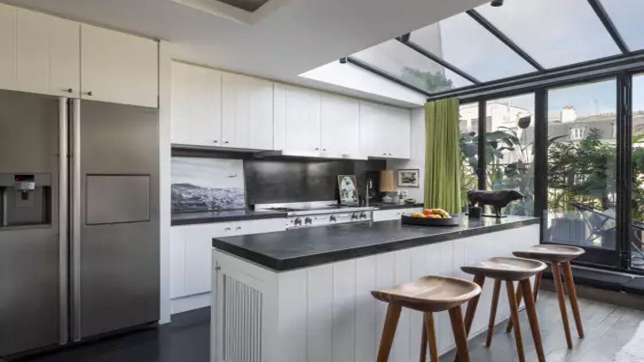 Photo of Kitchen in 6th Arrondissement