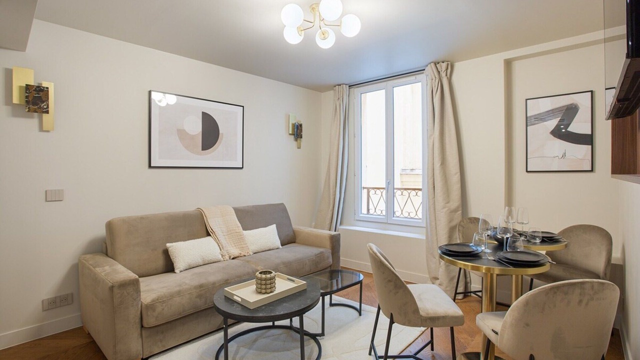 Photo of Livingroom in Porte-Saint-Martin