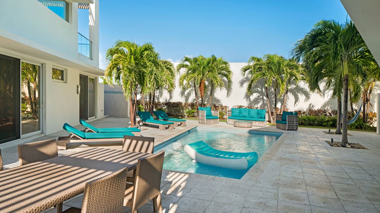Photo of Outdoor in Jimmy Hill