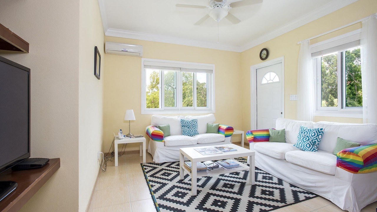 Photo of Livingroom in South Palmetto Point