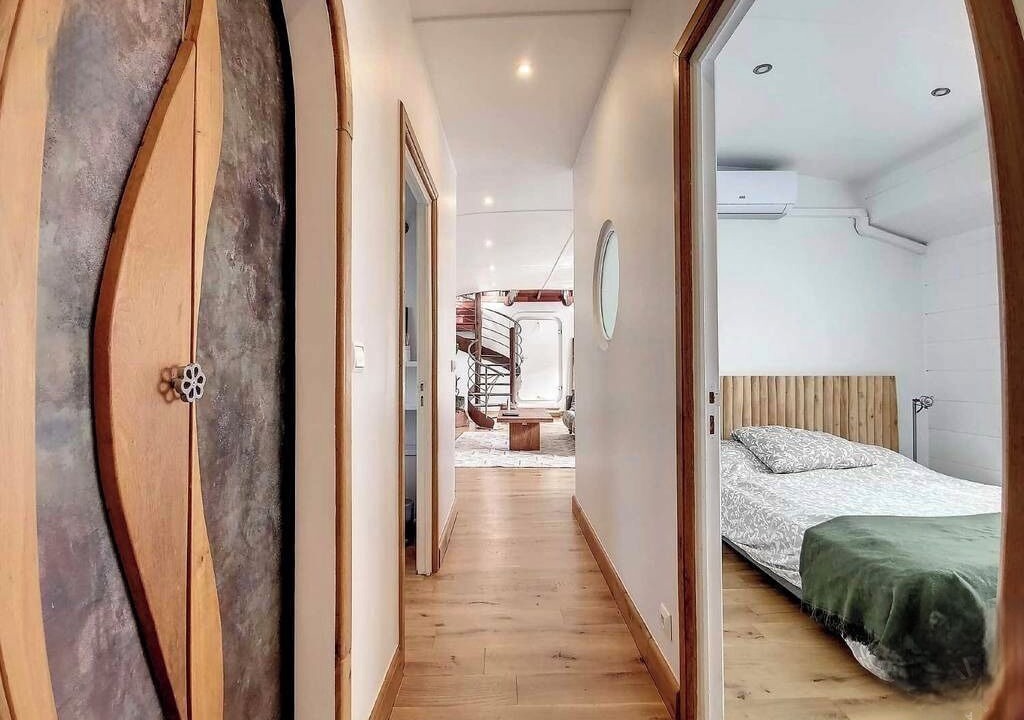 Photo of Bedroom in Villeneuve-la-Garenne