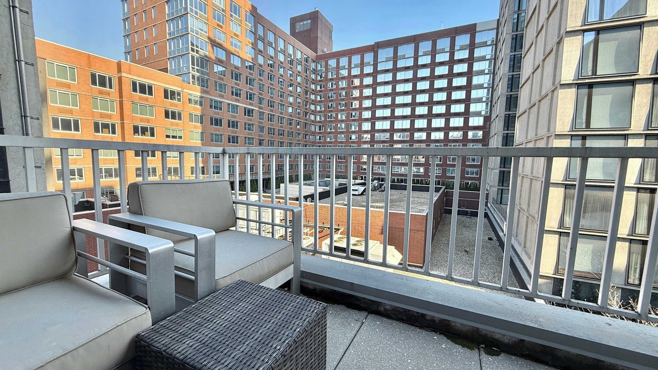 Photo of Patio Balcony in Bowery