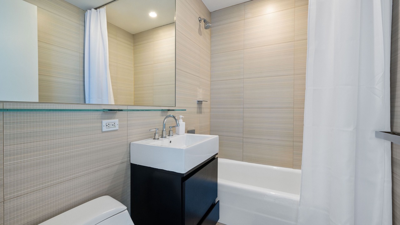 Photo of Bathroom in Theater District