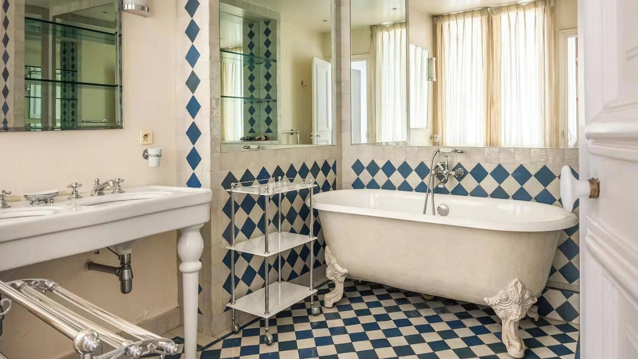 Photo of Bathroom in Saint-Germain-des-Pres